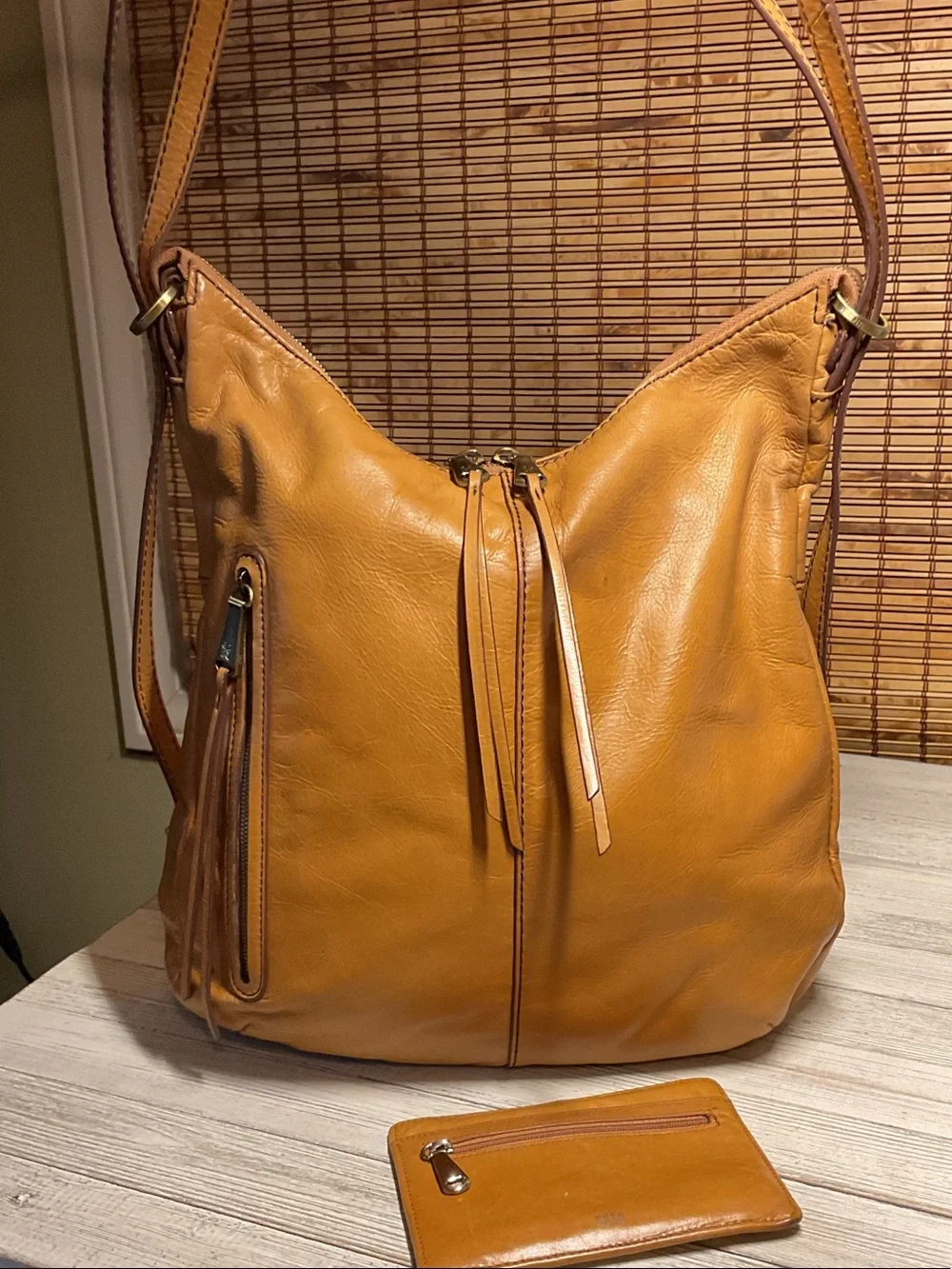 HOBO Merrin Convertible Backpack Shoulder bag Honey with wallet